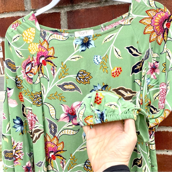 Loft colorful floral top - Picture 3 of 7